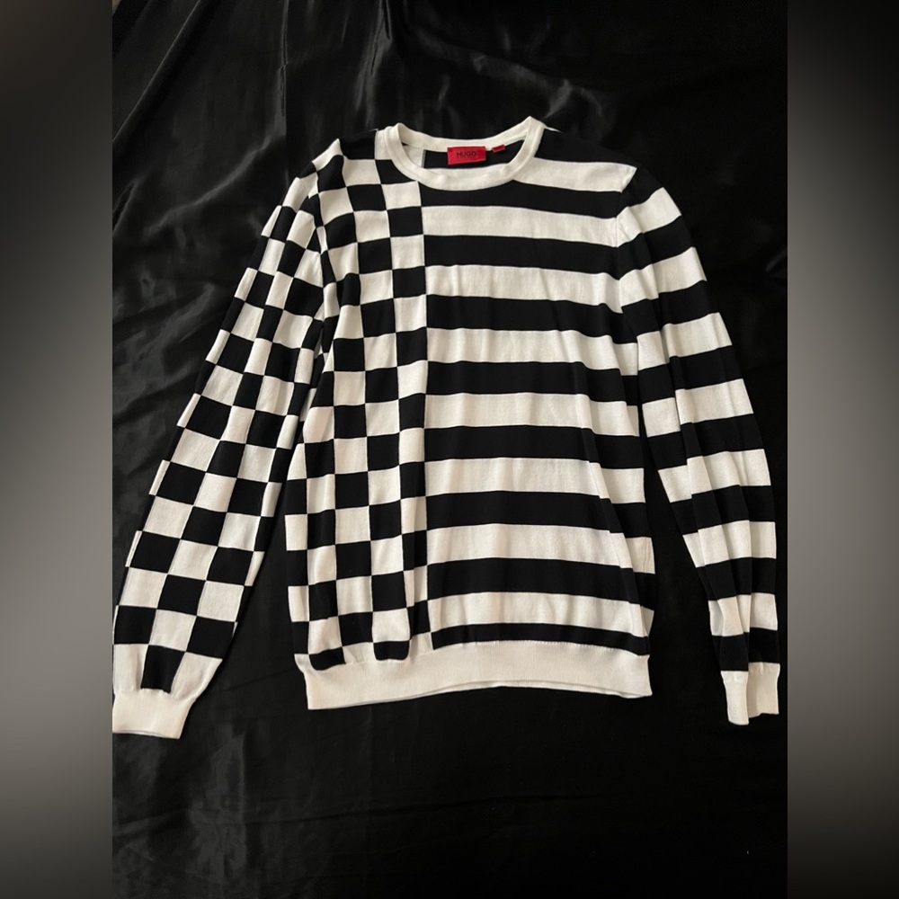 Hugo Boss striped/checkered sweater